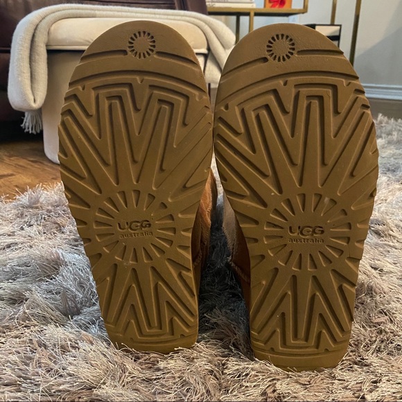 Classic Tall Uggs - Picture 6 of 7